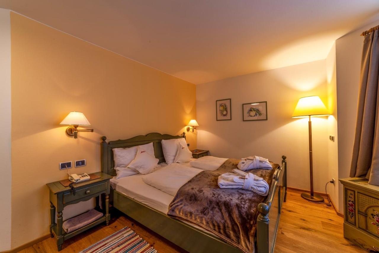 Hotel Berger Superior Рива ди Турес Екстериор снимка