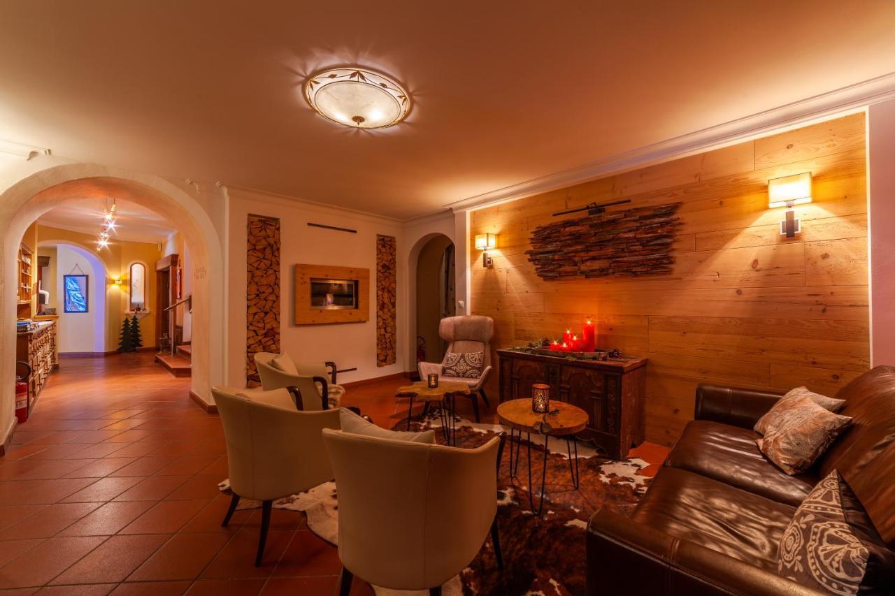 Hotel Berger Superior Рива ди Турес Екстериор снимка